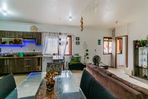 Image 9 - 842153