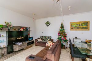 Image 13 - 842153