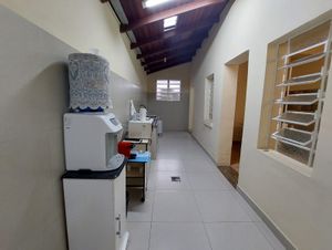 Image 7 - 842160