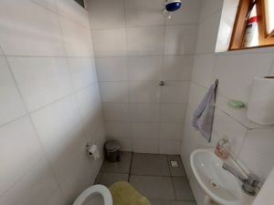 Image 15 - 842160