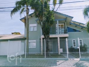 Image 1 - 842165