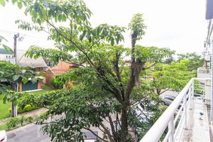 Image 4 - 842244