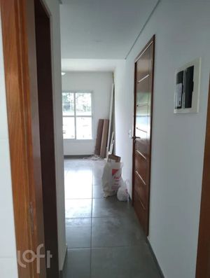 Image 1 - 842252