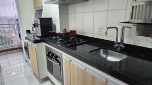 Image 4 - 842263