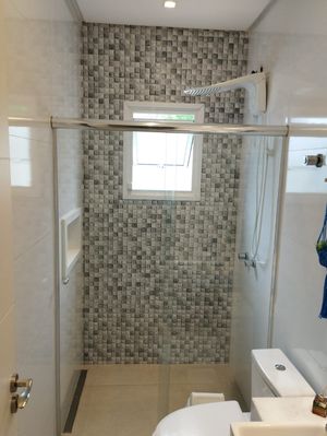 Image 8 - 842320