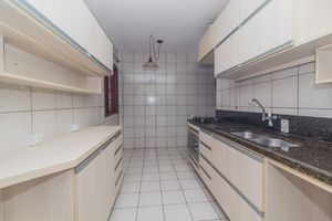 Image 23 - 842351