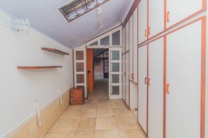 Image 27 - 842351
