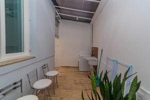 Image 21 - 842352