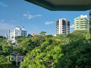 Image 26 - 842353