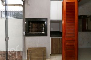 Image 9 - 842359