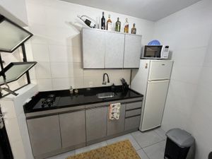 Image 17 - 842367