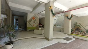 Image 22 - 842367
