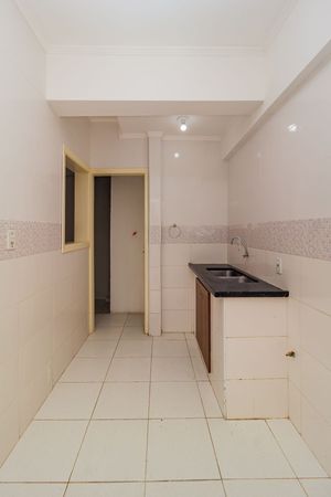 Image 23 - 842379