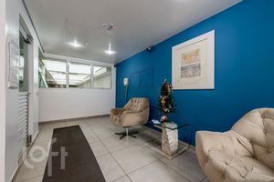 Image 11 - 842396