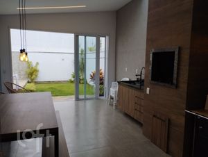 Image 6 - 842424