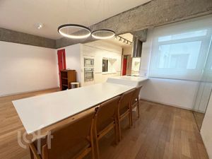 Image 1 - 842505