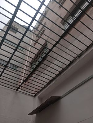 Image 7 - 842535