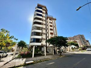 Image 11 - 842543