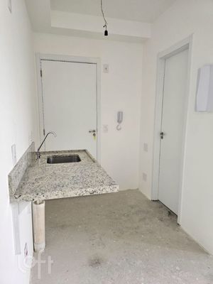 Image 4 - 842558