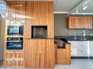 Image 8 - 842594