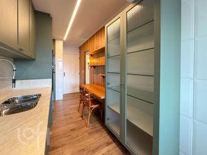Image 34 - 842594