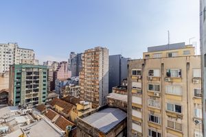 Image 5 - 842599
