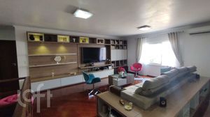 Image 3 - 842640