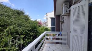 Image 12 - 842640