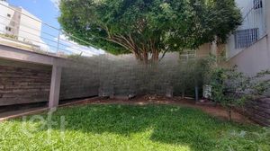 Image 38 - 842640