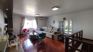 Image 4 - 842640