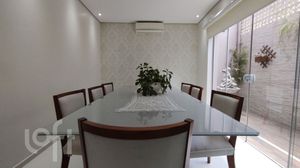 Image 22 - 842640