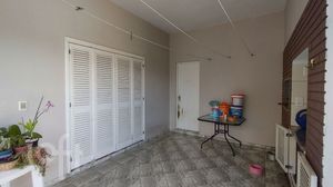 Image 36 - 842640
