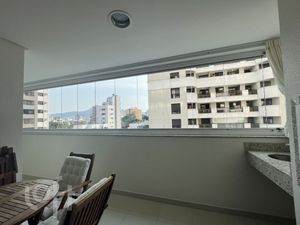 Image 6 - 842664