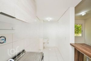 Image 4 - 842717