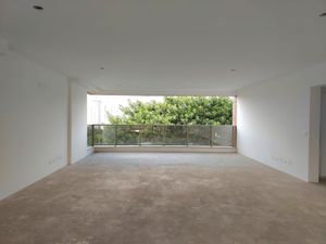 Image 4 - 842724