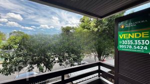 Image 1 - 842725