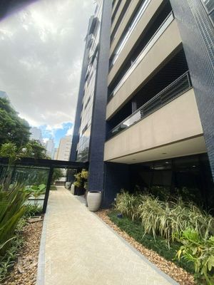 Image 13 - 842726