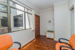 Image 3 - 842731
