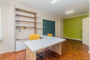 Image 11 - 842731