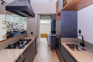 Image 11 - 842766