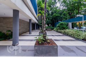 Image 43 - 842766