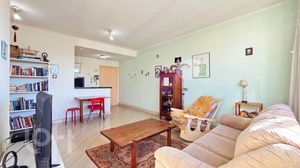 Image 4 - 842772