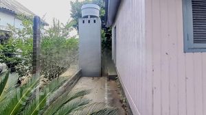 Image 6 - 842790