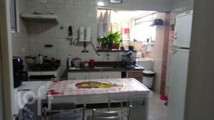 Image 1 - 842800
