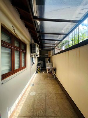 Image 31 - 842837