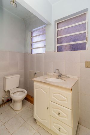 Image 13 - 842842