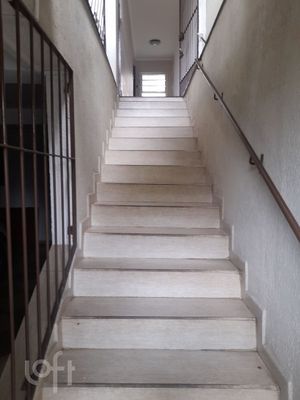 Image 30 - 842843
