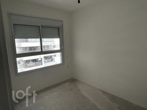 Image 21 - 842887