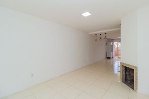 Image 2 - 842906