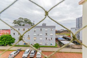 Image 8 - 842953
